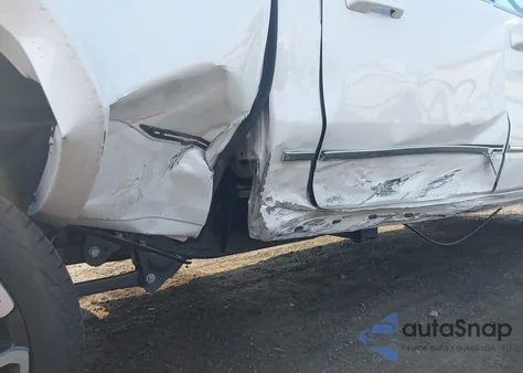 2025 Ram 1500 Limited 4X4 6'4 Box z USA, uszkodzony, nr VIN 1C6SRFPP2SN725519